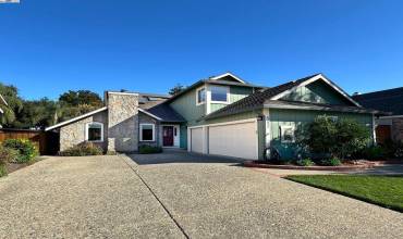 552 Sarah St, Brentwood, California 94513, 4 Bedrooms Bedrooms, ,2 BathroomsBathrooms,Residential,Buy,552 Sarah St,41077791