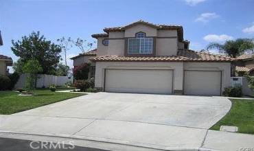 16376 High Bluff Court, Riverside, California 92503, 5 Bedrooms Bedrooms, ,3 BathroomsBathrooms,Residential Lease,Rent,16376 High Bluff Court,CV24224713