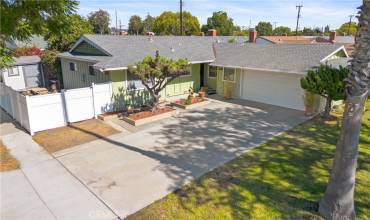 4249 W Ash Avenue, Fullerton, California 92833, 4 Bedrooms Bedrooms, ,2 BathroomsBathrooms,Residential,Buy,4249 W Ash Avenue,PW24214563