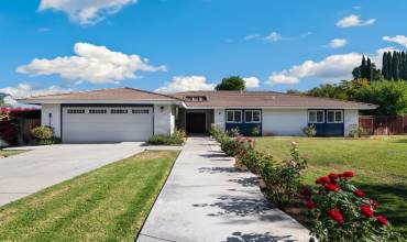 715 Brentwood Place, Redlands, California 92373, 4 Bedrooms Bedrooms, ,1 BathroomBathrooms,Residential,Buy,715 Brentwood Place,IV24220088