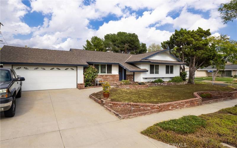 Highly Sought-After Neighborhood of Granada Hills