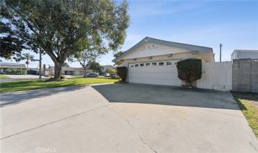 3422 W Rome Avenue, Anaheim, California 92804, 3 Bedrooms Bedrooms, ,2 BathroomsBathrooms,Residential,Buy,3422 W Rome Avenue,SB24220077