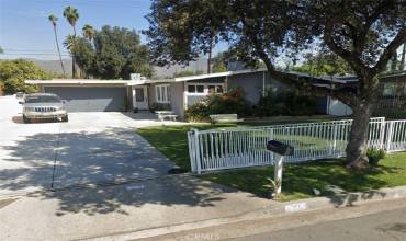 821 E 1st Street, Azusa, California 91702, 3 Bedrooms Bedrooms, ,1 BathroomBathrooms,Residential,Buy,821 E 1st Street,CV24216464