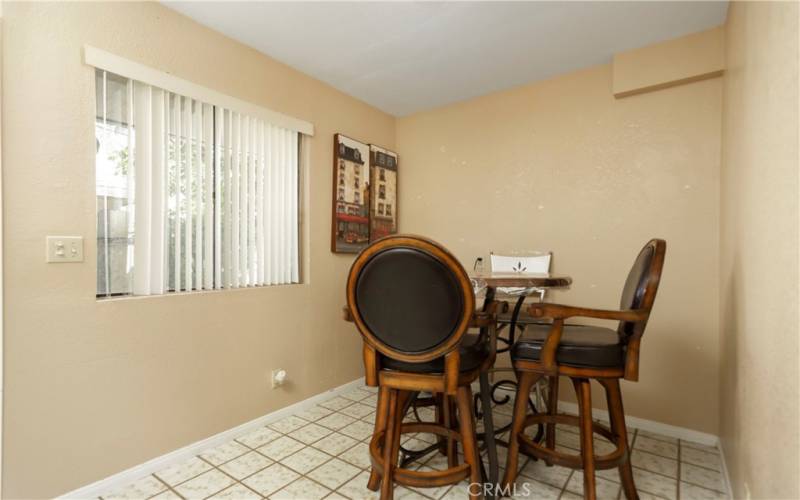 BACK HOUSE - breakfast nook