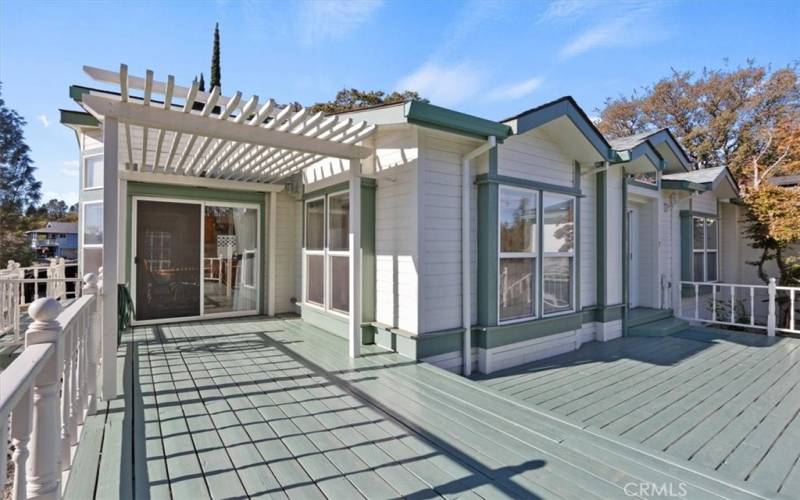 Front entrance and entrance to kitchen