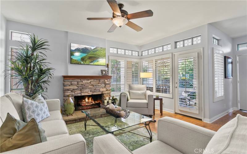 Living Room Leading to Expansive Backyard