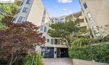 330 Park View Ter 104, Oakland, California 94610, 2 Bedrooms Bedrooms, ,2 BathroomsBathrooms,Residential,Buy,330 Park View Ter 104,41077882