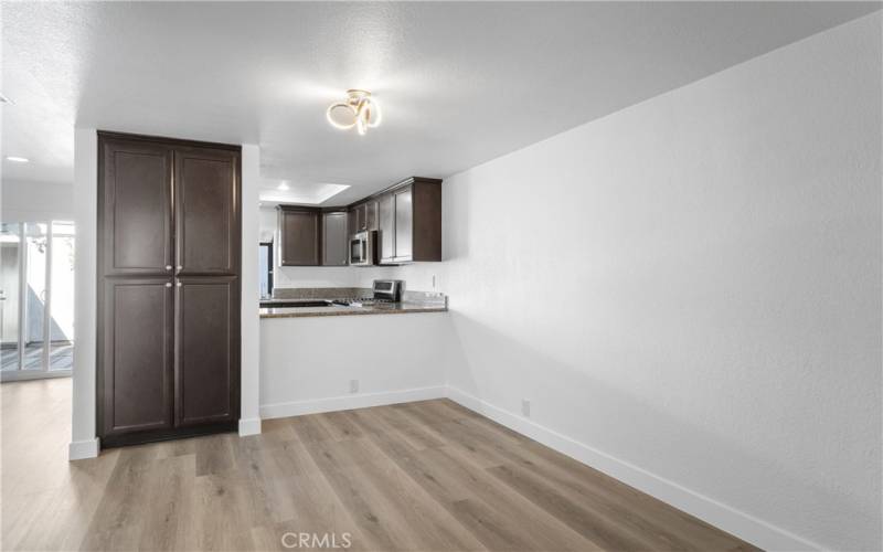 Dining Room and Breakfast Bar