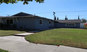 24130 Vanowen Street, West Hills, California 91307, 3 Bedrooms Bedrooms, ,2 BathroomsBathrooms,Residential,Buy,24130 Vanowen Street,SR24222762