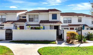 9765 Alburtis Avenue 135, Santa Fe Springs, California 90670, 3 Bedrooms Bedrooms, ,3 BathroomsBathrooms,Residential,Buy,9765 Alburtis Avenue 135,OC24225026