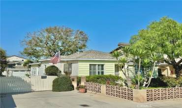 1909 Speyer Lane, Redondo Beach, California 90278, 2 Bedrooms Bedrooms, ,1 BathroomBathrooms,Residential Lease,Rent,1909 Speyer Lane,SB24224976