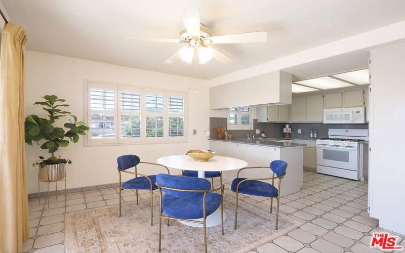 Dining Area to Kitchen