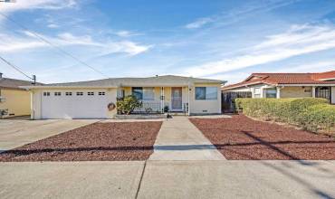 15333 Edgemoor St, San Leandro, California 94579, 3 Bedrooms Bedrooms, ,2 BathroomsBathrooms,Residential,Buy,15333 Edgemoor St,41077961