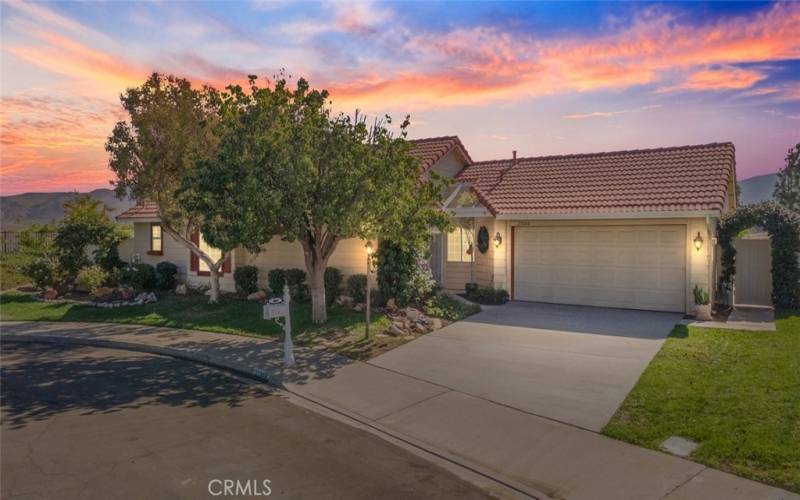 

Charming one-level home with scenic mountain views.
