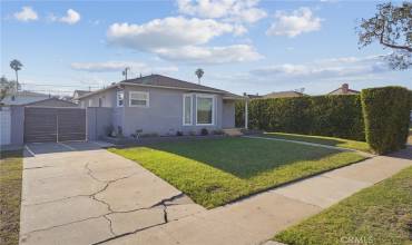 3929 Globe Avenue, Culver City, California 90230, 2 Bedrooms Bedrooms, ,1 BathroomBathrooms,Residential Lease,Rent,3929 Globe Avenue,RS24221319