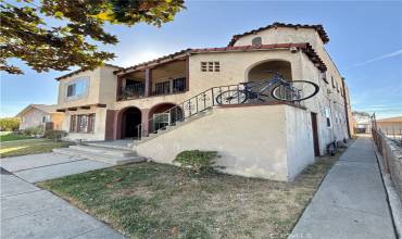 6120 Easton Street, East Los Angeles, California 90022, 4 Bedrooms Bedrooms, ,4 BathroomsBathrooms,Residential Income,Buy,6120 Easton Street,CV24223538