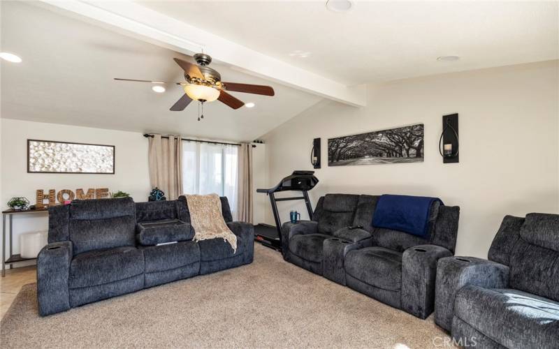 LIVING ROOM, WITH CEILING FAN