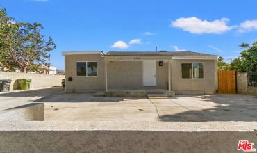 6732 Troost Avenue, North Hollywood, California 91606, 3 Bedrooms Bedrooms, ,2 BathroomsBathrooms,Residential Lease,Rent,6732 Troost Avenue,24459183