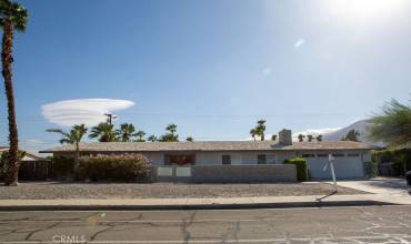 303 E San Rafael Drive, Palm Springs, California 92262, 3 Bedrooms Bedrooms, ,2 BathroomsBathrooms,Residential,Buy,303 E San Rafael Drive,SR24224597