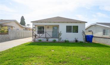 1108 E 66th Street, Inglewood, California 90302, 2 Bedrooms Bedrooms, ,1 BathroomBathrooms,Residential,Buy,1108 E 66th Street,DW24224800