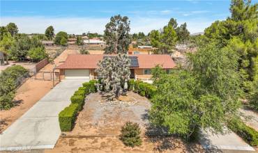 13940 Hopi Road, Apple Valley, California 92307, 3 Bedrooms Bedrooms, ,2 BathroomsBathrooms,Residential,Buy,13940 Hopi Road,CV24162052