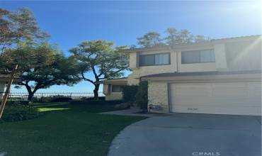 814 Whitewater Drive 23, Fullerton, California 92833, 2 Bedrooms Bedrooms, ,2 BathroomsBathrooms,Residential Lease,Rent,814 Whitewater Drive 23,PW24225787