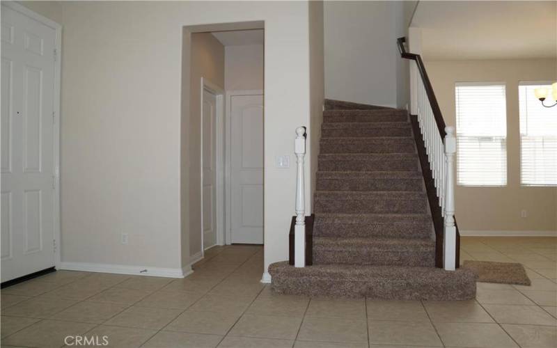 BRAND NEW UPGRADED CARPET & PADDING ENTIRE 2ND FLOOR & STAIRWAY