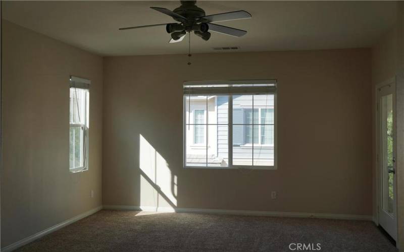 MASTER SUITE WITH UPGRADED BRAND NEW CARPET & PADS ENTIRE 1ST FLR! & ANOTHER BALCONY