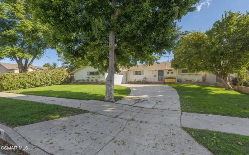 8210 Rudnick Ave, Canoga Park -HsHprod-