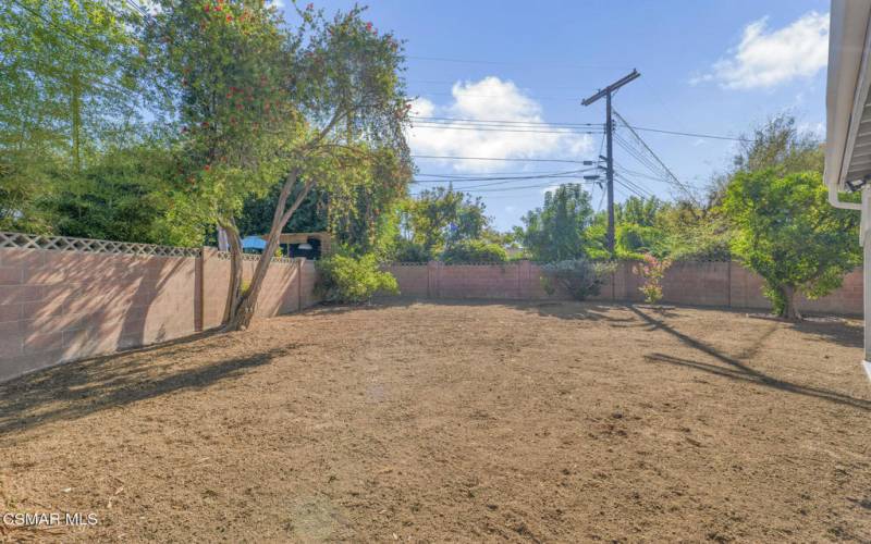 8210 Rudnick Ave, Canoga Park -HsHprod-