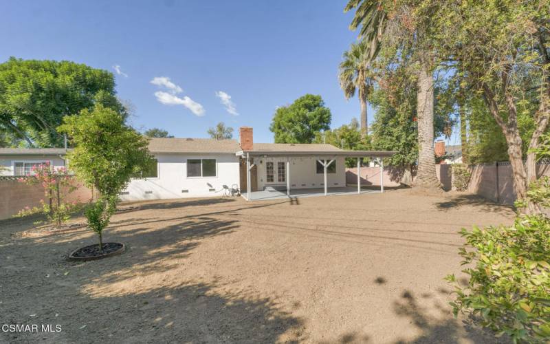 8210 Rudnick Ave, Canoga Park -HsHprod-