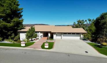 23724 Calistoga Pl, Ramona, California 92065, 3 Bedrooms Bedrooms, ,2 BathroomsBathrooms,Residential,Buy,23724 Calistoga Pl,240025882SD