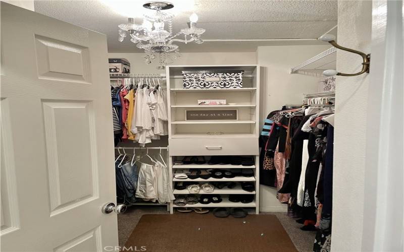 Hers Closet