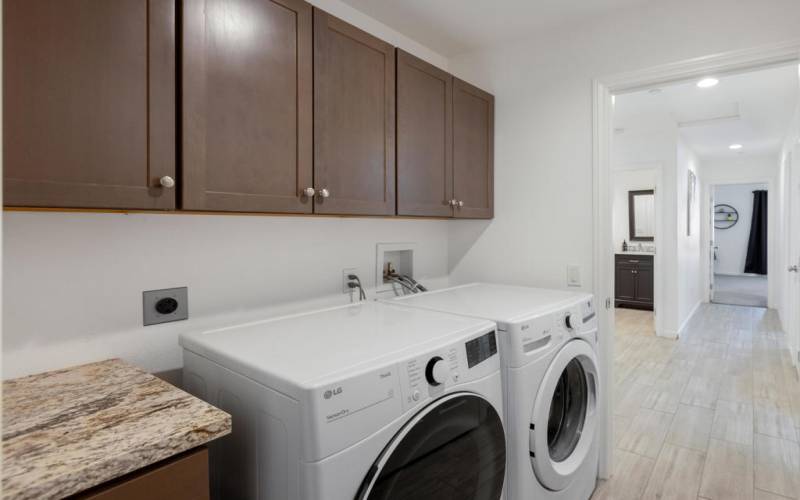 Separate Laundryroom