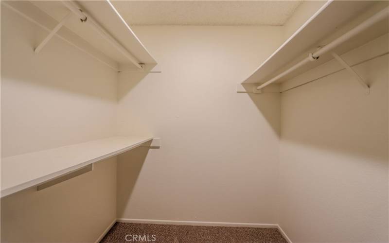 Walk-in Closet