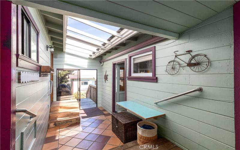 Enclosed Breezeway between bedrooms