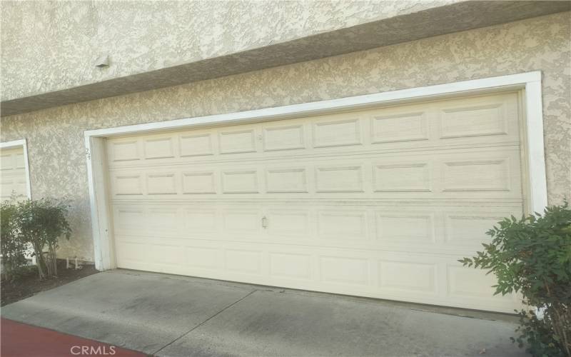 2-Car Private garage