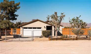 23560 Tussing Ranch Road, Apple Valley, California 92308, 3 Bedrooms Bedrooms, ,2 BathroomsBathrooms,Residential,Buy,23560 Tussing Ranch Road,CV24224762