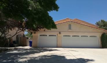 12856 Portola Street, Victorville, California 92392, 4 Bedrooms Bedrooms, ,3 BathroomsBathrooms,Residential,Buy,12856 Portola Street,AR24220958