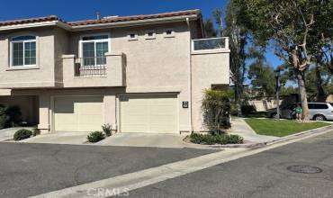 8215 E White Oak 42, Orange, California 92869, 3 Bedrooms Bedrooms, ,2 BathroomsBathrooms,Residential Lease,Rent,8215 E White Oak 42,OC24226403