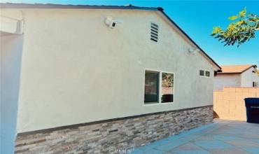 1928 Knox Street, San Fernando, California 91340, 1 Bedroom Bedrooms, ,1 BathroomBathrooms,Residential Lease,Rent,1928 Knox Street,SR24225846