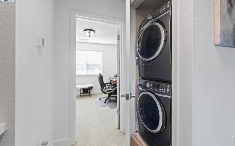 LAUNDRY CLOSET WITH STACKABLE WASHER AND DRYER