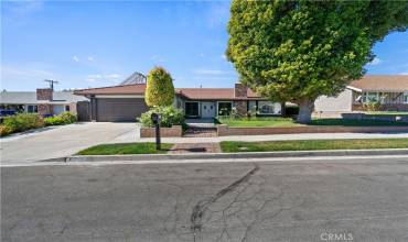 2771 Loraine Place, Simi Valley, California 93065, 4 Bedrooms Bedrooms, ,2 BathroomsBathrooms,Residential,Buy,2771 Loraine Place,SR24173010