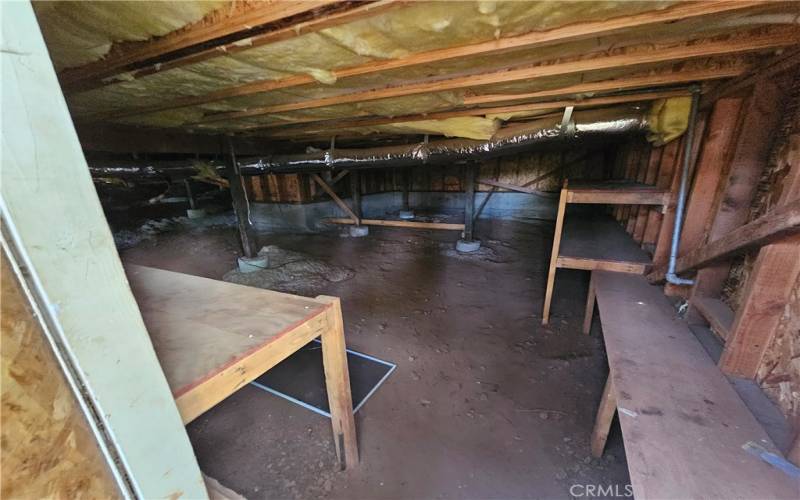 crawl space /storage space under house