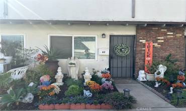 615 S Euclid Street 54, Santa Ana, California 92704, 2 Bedrooms Bedrooms, ,1 BathroomBathrooms,Residential,Buy,615 S Euclid Street 54,PW24226305