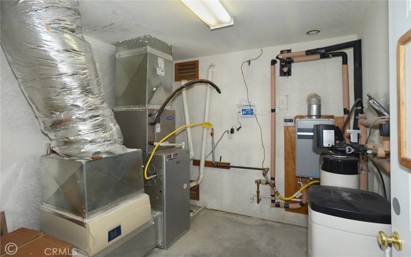 Utility Room, tankless water heater, Water filtration system