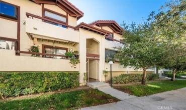 18168 Sundowner Way 1018, Canyon Country, California 91387, 2 Bedrooms Bedrooms, ,2 BathroomsBathrooms,Residential,Buy,18168 Sundowner Way 1018,SR24225467