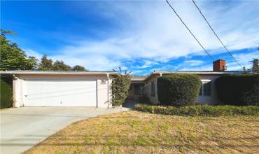 14426 S Berendo Avenue, Gardena, California 90247, 4 Bedrooms Bedrooms, ,1 BathroomBathrooms,Residential,Buy,14426 S Berendo Avenue,SB24226144