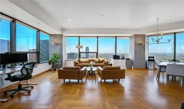 1100 Wilshire Boulevard 2911, Los Angeles, California 90017, 2 Bedrooms Bedrooms, ,1 BathroomBathrooms,Residential,Buy,1100 Wilshire Boulevard 2911,MB24224759