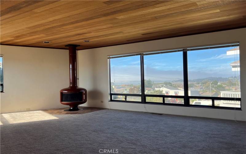 LIVING ROOM WITH DINING AREA